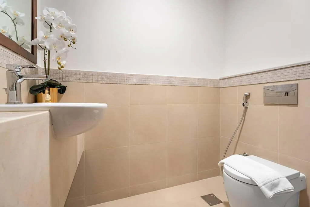 Appartamento First Class 2Br Exquisite Living Dubai