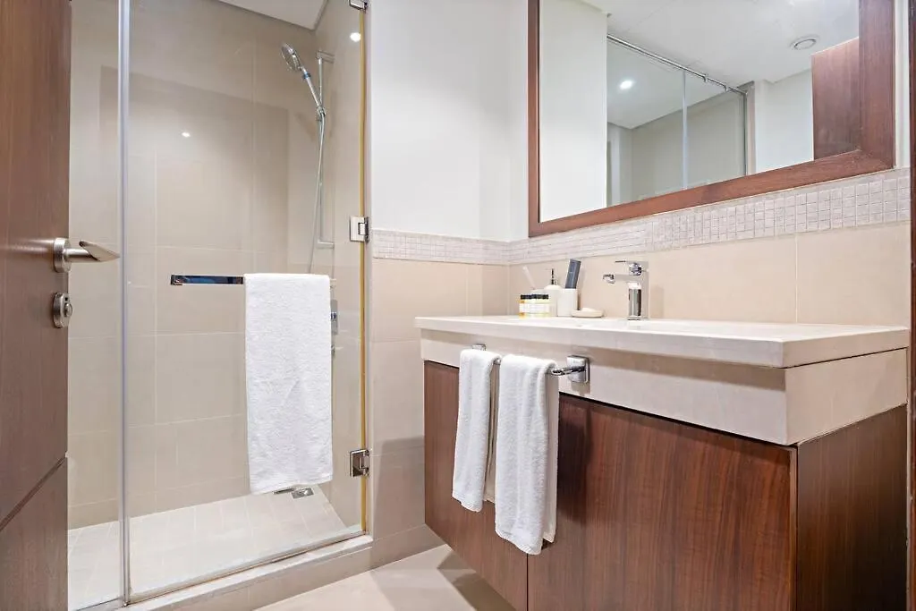 First Class 2Br Exquisite Living Dubai